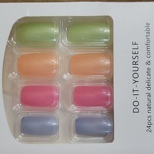 SHADES OF SHERBET PRESS-ON NAILS